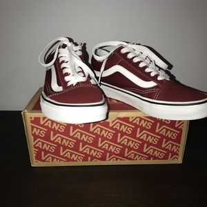 Vans - Burgundy